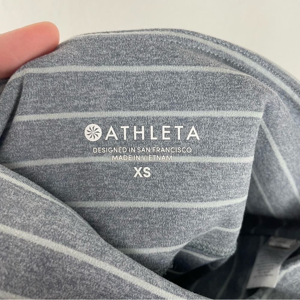 Athleta Gray Salutation Stripe 7/8 Ankle Athletic Athleisure Tights Leggings XS - Picture 5 of 7